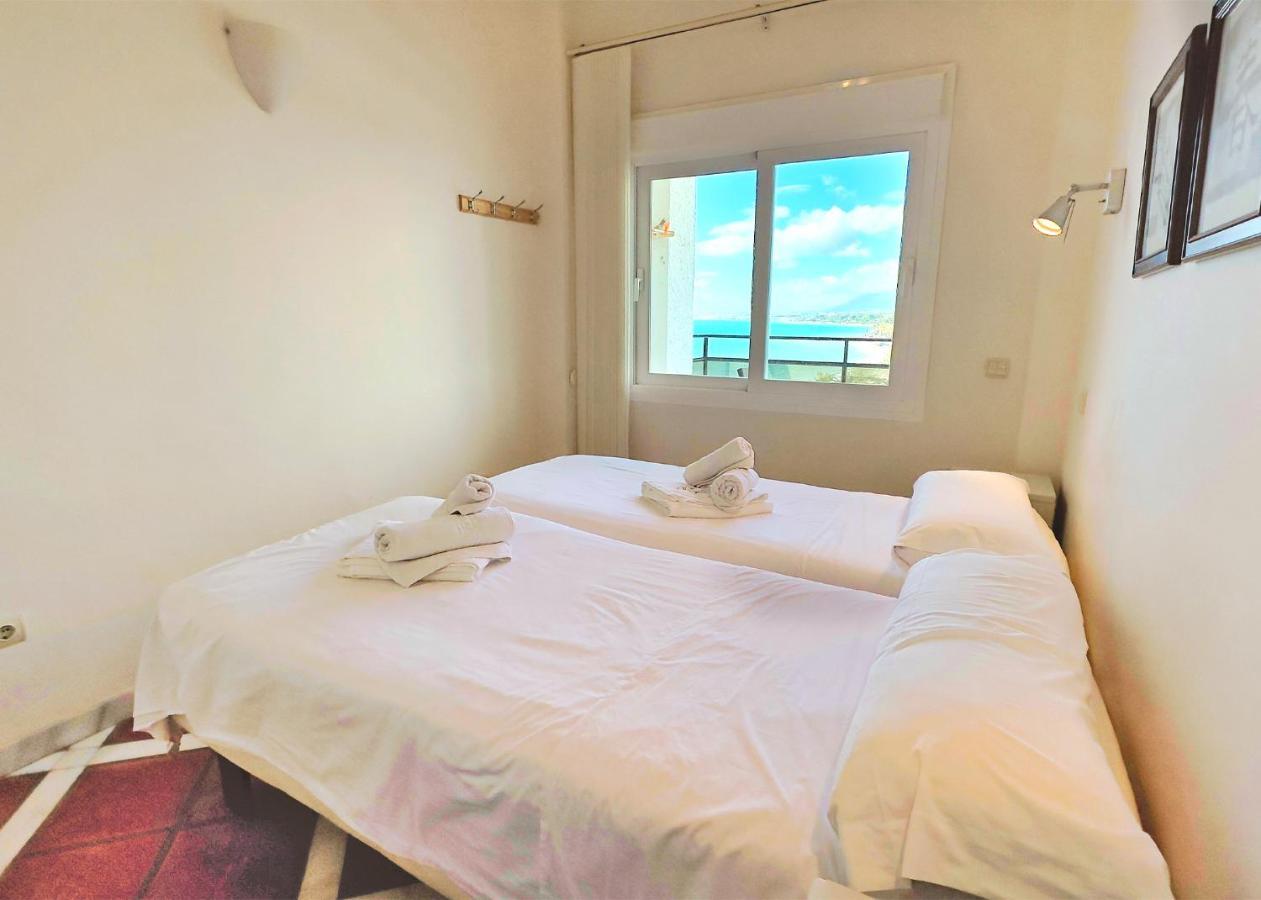 Apartment Skol 536 - Great One Bed With Wonderful Sea View. *